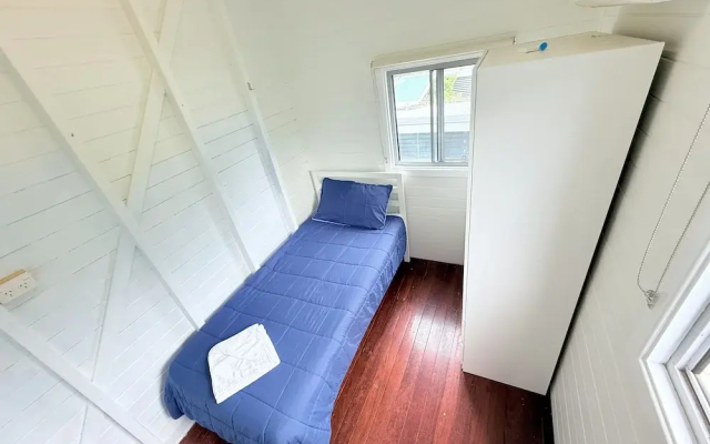 Beach accommodation shared facility