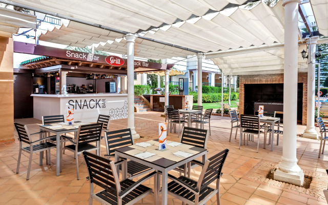 Barcelo Isla Canela Hotel