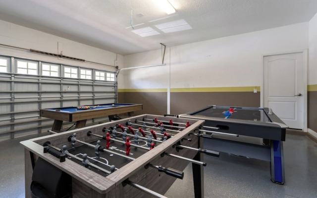 9BR Family Villa Pool Near Disney