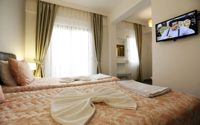 Hi̇mm Hotel