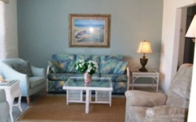 Surf’s Up - Pool Home - 2 BR 2 BA
