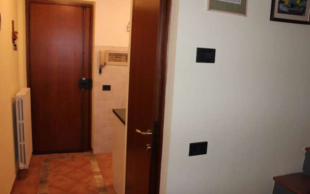 Suite Carla Lovely Apartment in Pietrasanta Center