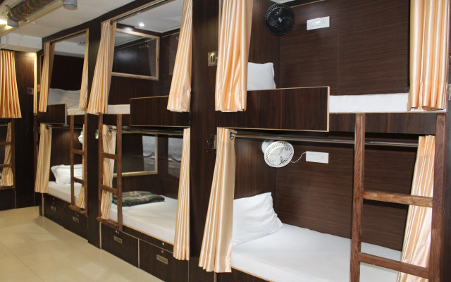 Paradise AC Dormitory