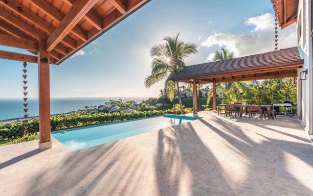 Amazing Villa With Ocean View at Puerto Bahia E6