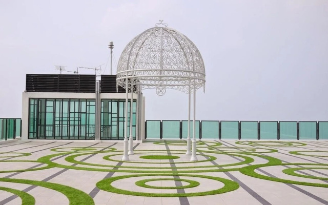 Thermospace The Shore