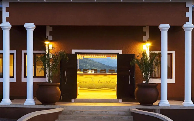 River Crossing Lodge