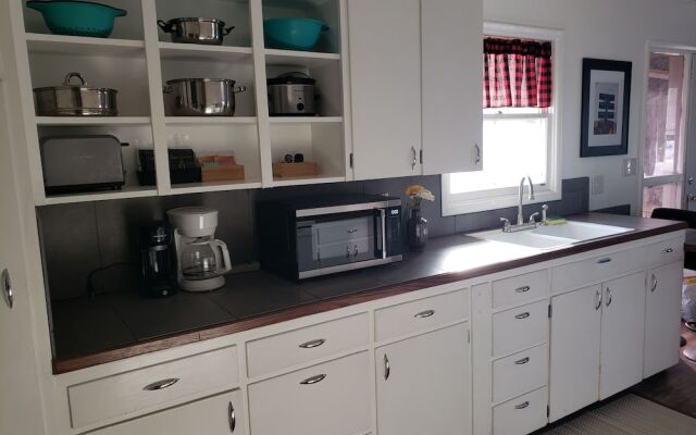 Chewelah Motel and RV Park