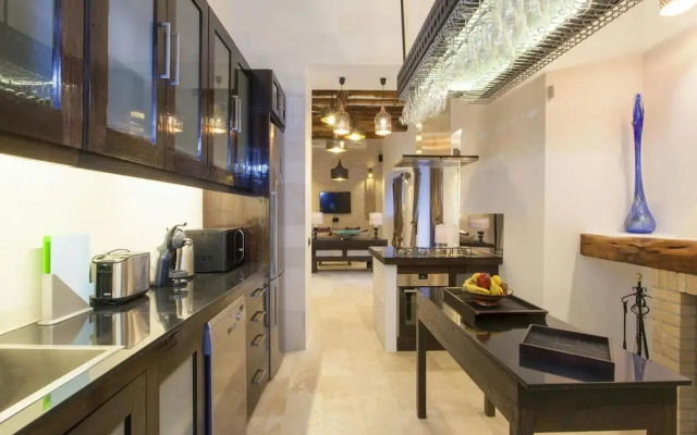 Holiday Home With Barbecue Space