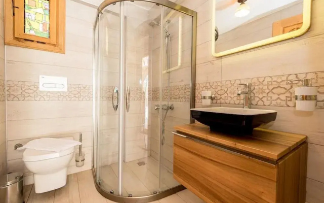 Kaya Guest House