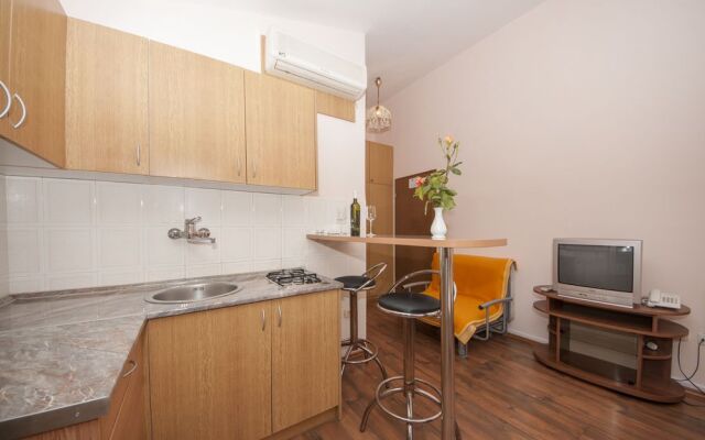 Aparthotel eM Ka