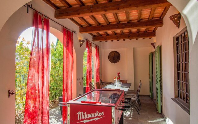 Stunning Home in Larciano With 4 Bedrooms and Wifi