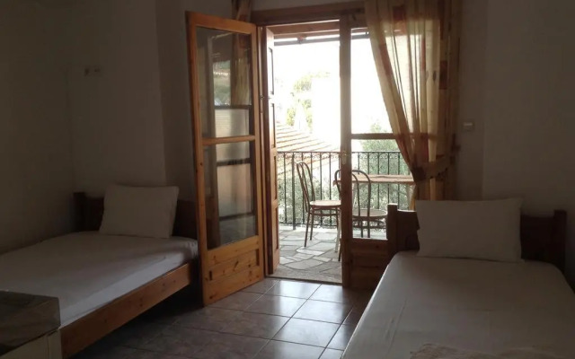 Filippos Rooms Afissos