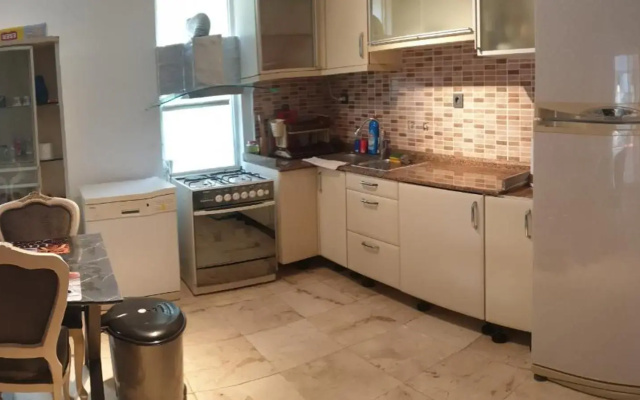 #2 Green Villa in BELEK Golf area with PRIVATE POOL & GARDEN 10 BEDS FULL TRIPLEX VILLA WIFI NETFLIX Full Kitchen & Bed Equipments Air Conditions free parking