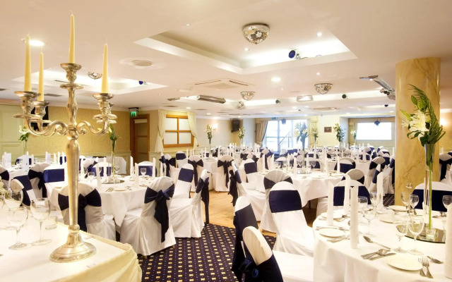 Tara Hotel