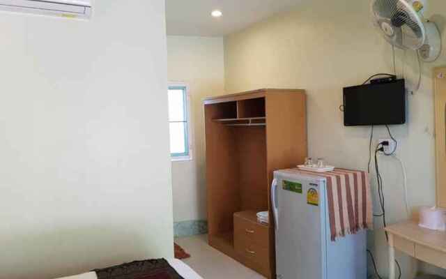 Discovery House Hotel (SHA Plus+)