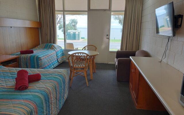 Barmera Lake Resort Motel