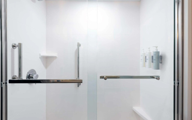 Atrium Boutique Hotel