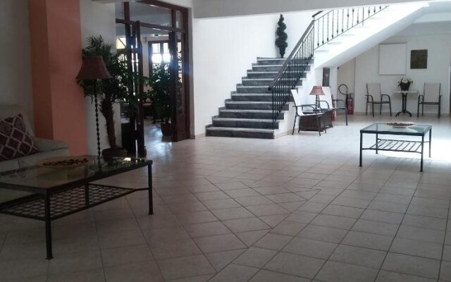 Annaliza Aparthotel