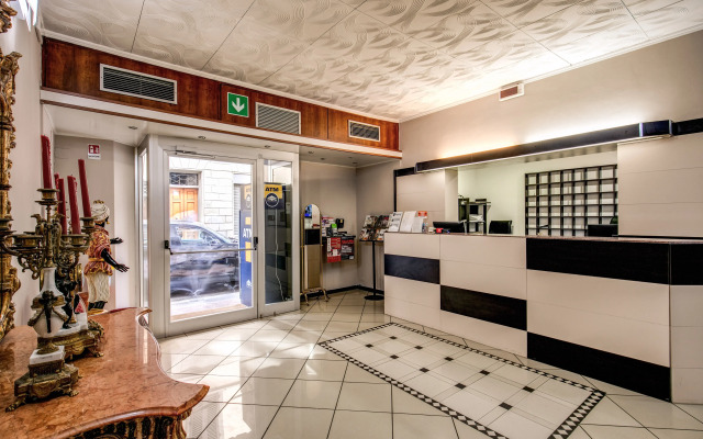 Flom Boutique Hotel