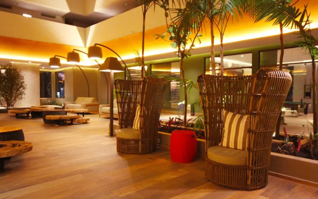 Hot Beach Resort
