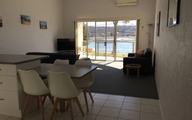 Merimbula Lake Apartments