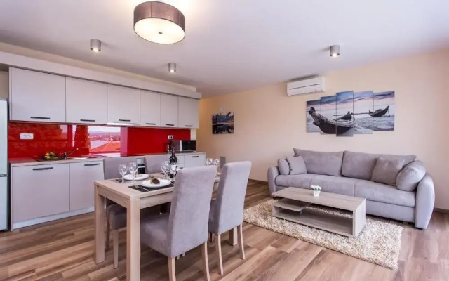 Marina - 60 Meters to the Beach - A2