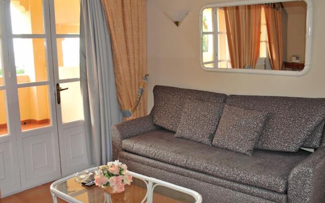 Apartamentos Silken Playa de Toro