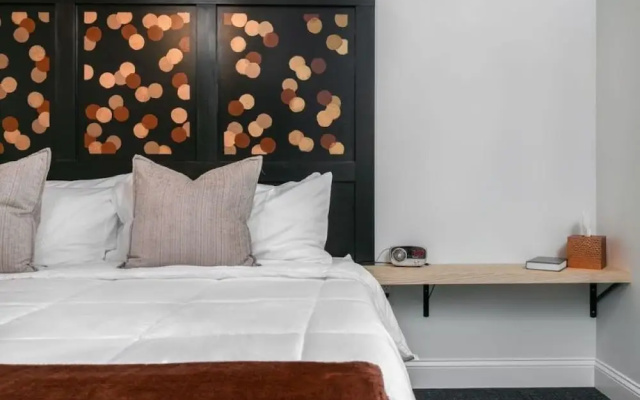 The Lincoln Boutique Motel