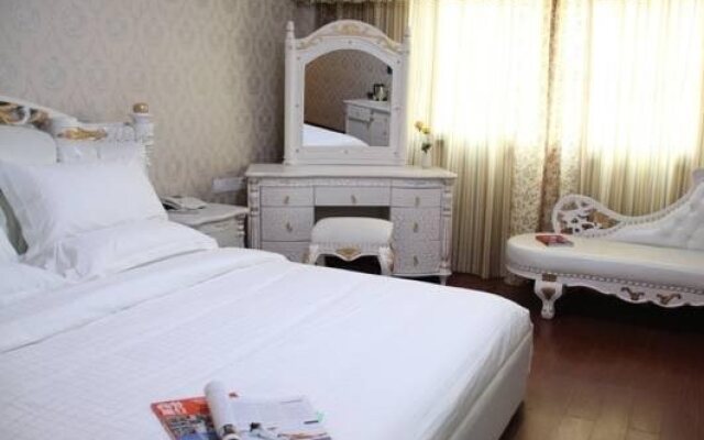 Nanjing Xinzhilv Garden Hotel