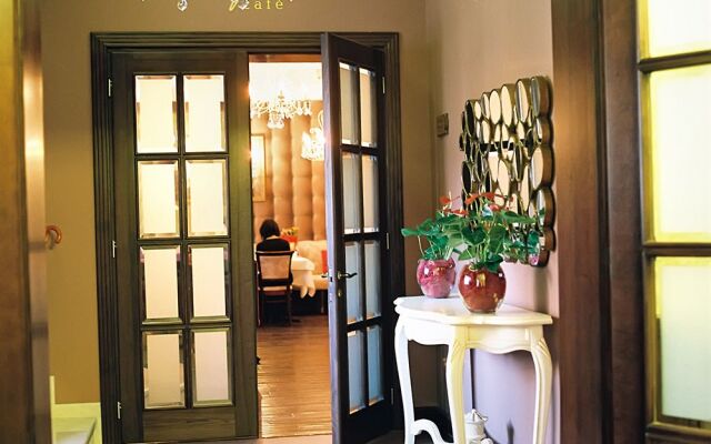 Frederic Koklen Boutique Hotel