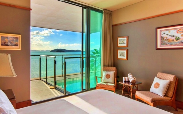 Yacht Club 19 Villa Bijou De Mer Ocean Front Private Pool 2 Buggies – Guest Rooms – Hamilton Island