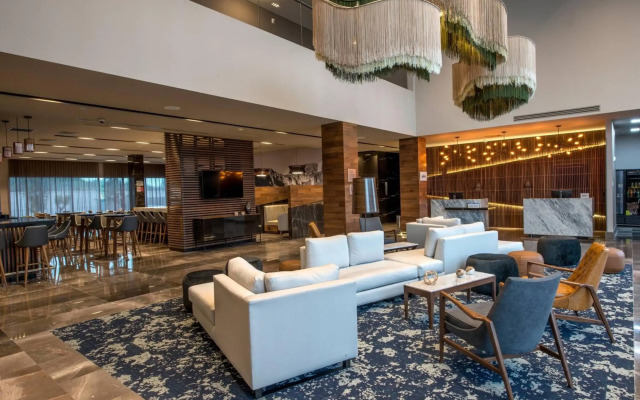 Courtyard by Marriott San Luis Potosi, Los Lagos