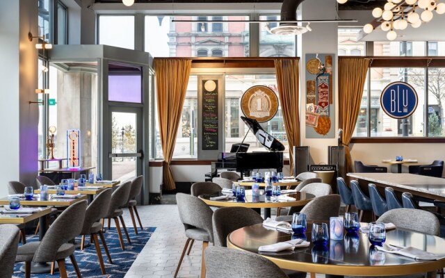 BLU-Tique, Akron, a Tribute Portfolio Hotel