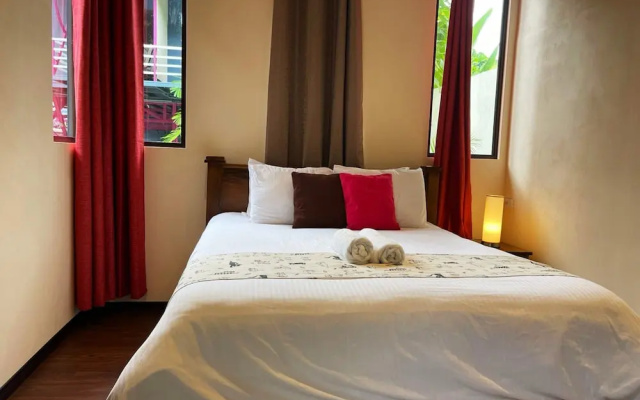 Millenium Hostels - Manuel Antonio