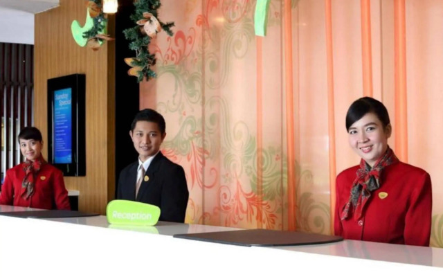 Mikie Holiday Resort & Hotel