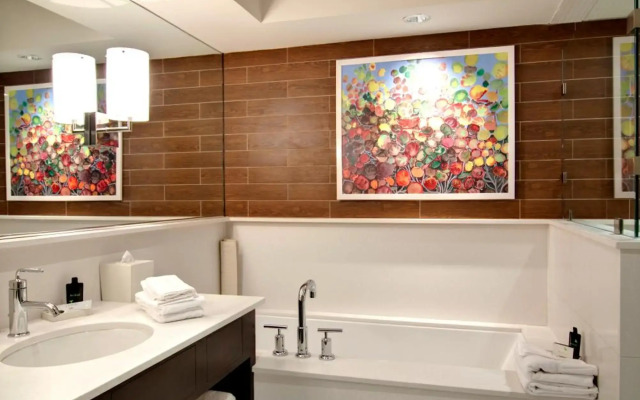 City Loft Hotel