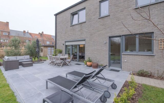 House xxx Bredene