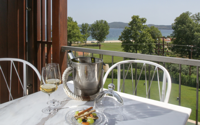 Avaton Luxury Beach Resort - Relais & Chateaux