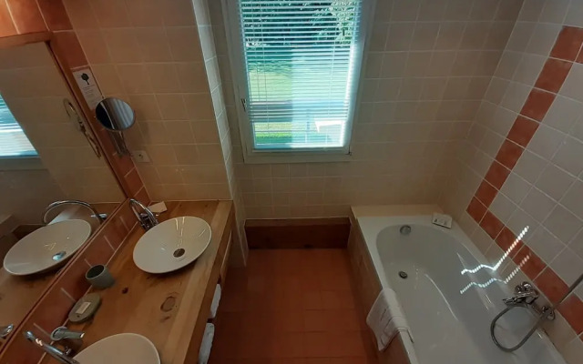 Les Mazeraies maison d'hôtes et SPA