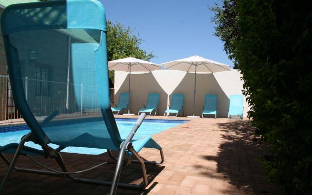 88 Baron van Reede Guesthouse