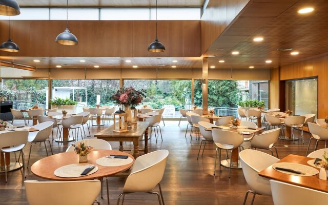 Crowne Plaza Madrid - Centre Retiro by IHG