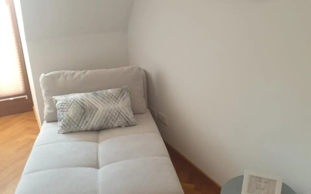 Modernes Apartment an der Frauenkirche