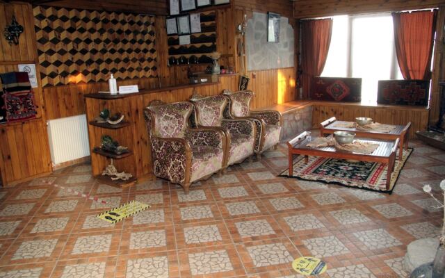 Odunluk Tas Konak Otel