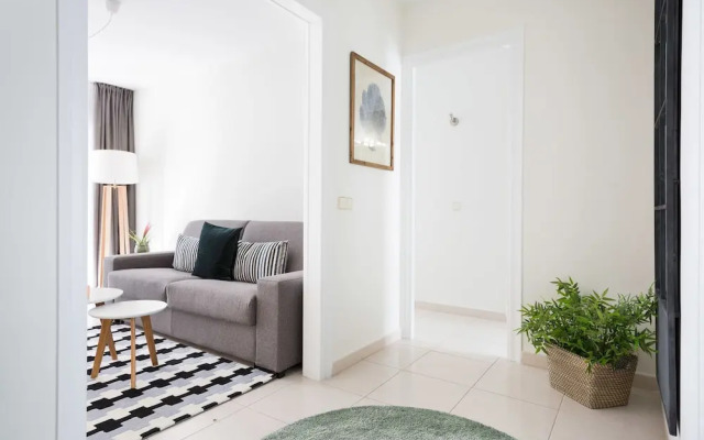 Sitges Group Calm Beach