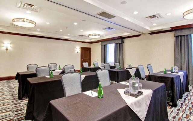 Homewood Suites by Hilton Toronto Oakville