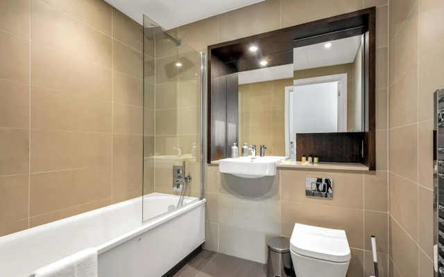 Stunning Serviced Apartment-Canary Wharf