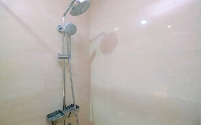 Warm and Cozy Studio at Menteng Park Apartment