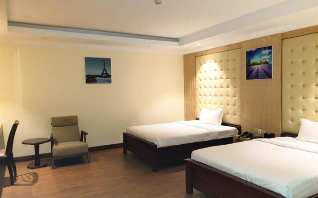 Na Chateau Hotel