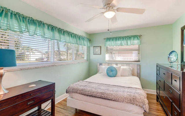 1320 SE 21st Ter
