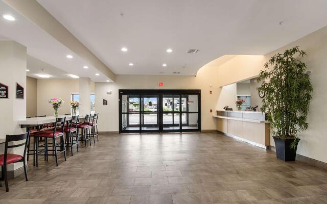 Red Roof Inn Panama City